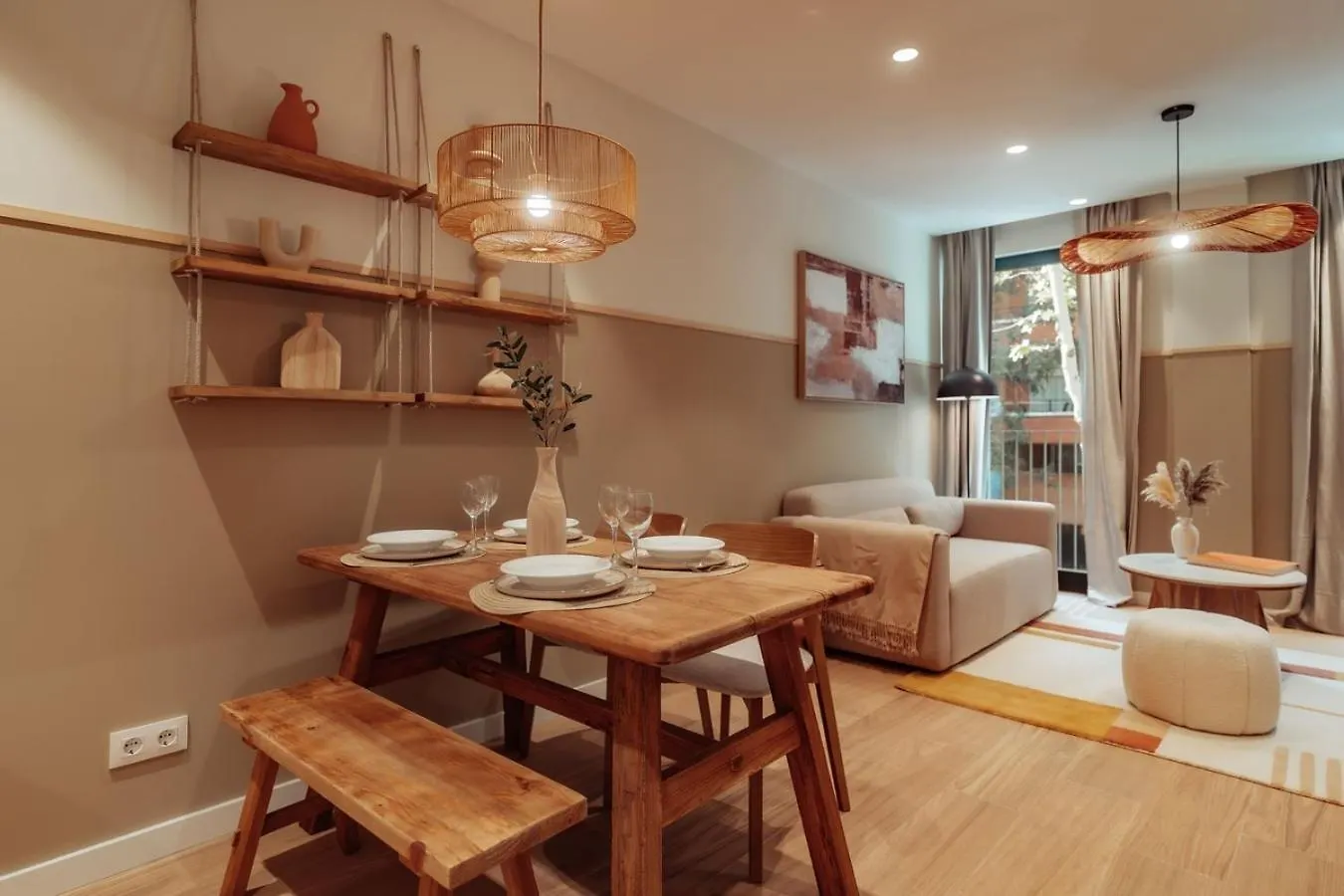 Casa Carlit - 1 Bedroom Apartment Near Plaza Tetuan Barcelona
