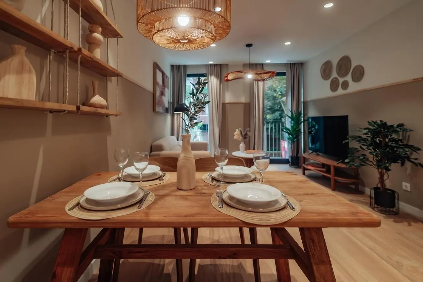 Casa Carlit - 1 Bedroom Apartment Near Plaza Tetuan 바르셀로나